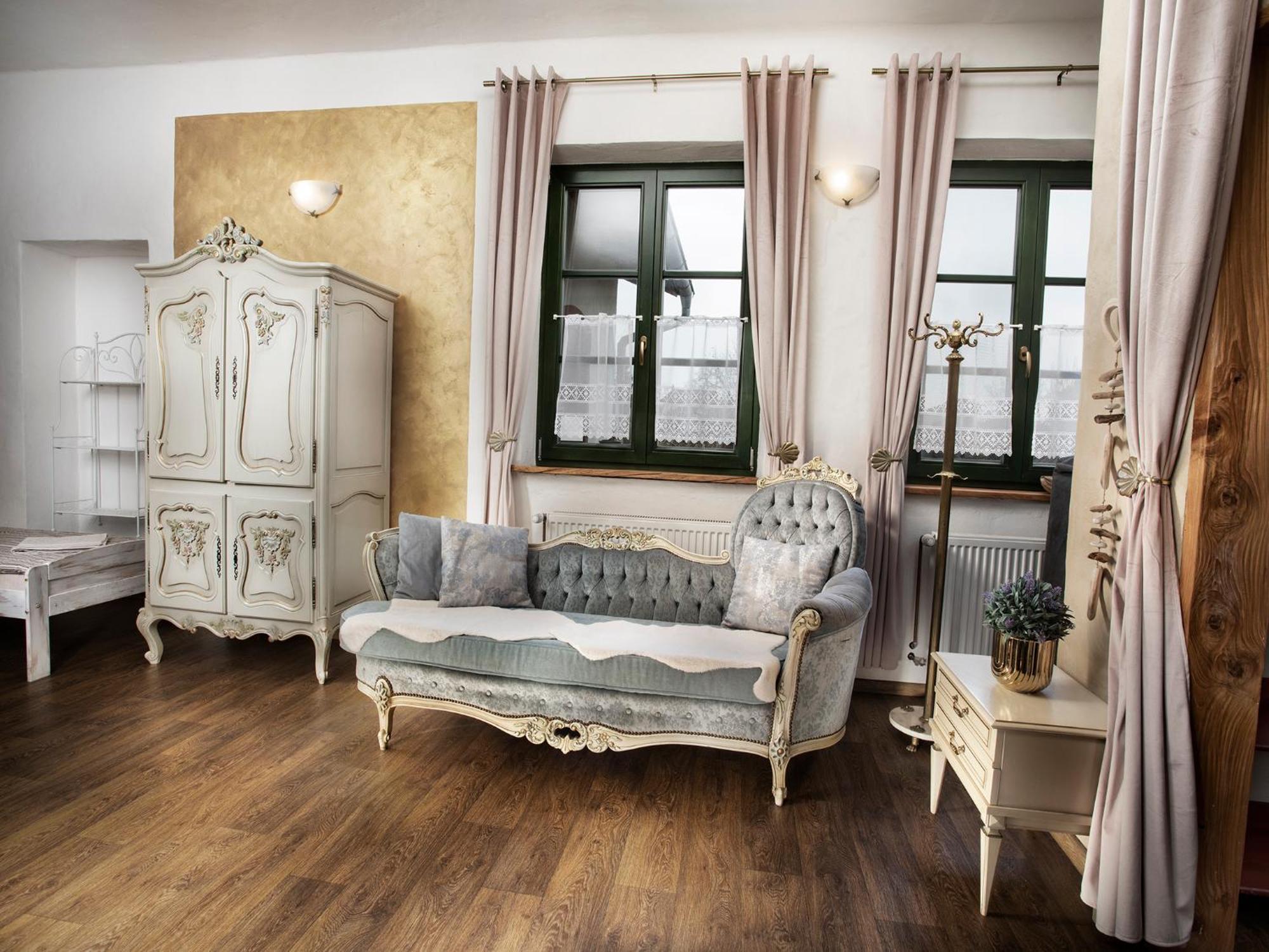 Lichtenstein Lva Apartman Břeclav Εξωτερικό φωτογραφία